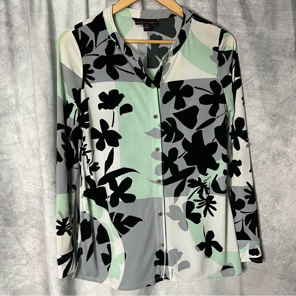 Dana Buchman Gray, Black, White and Mint Green Floral Print Button-Up Blouse - Picture 6 of 9